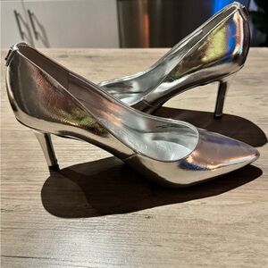 Karl Lagerfeld Silver High Heel Pumps 8-8 1/2 like new